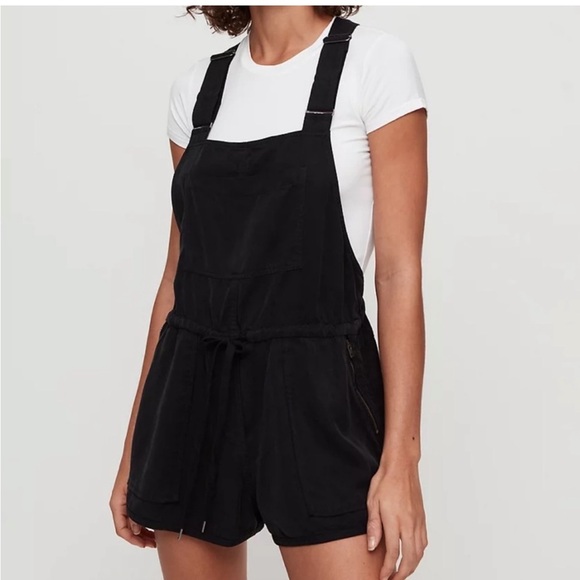 Wilfred Aritzia Beatriz Black Overall Jumper/Romper Size XS - Picture 1 of 11